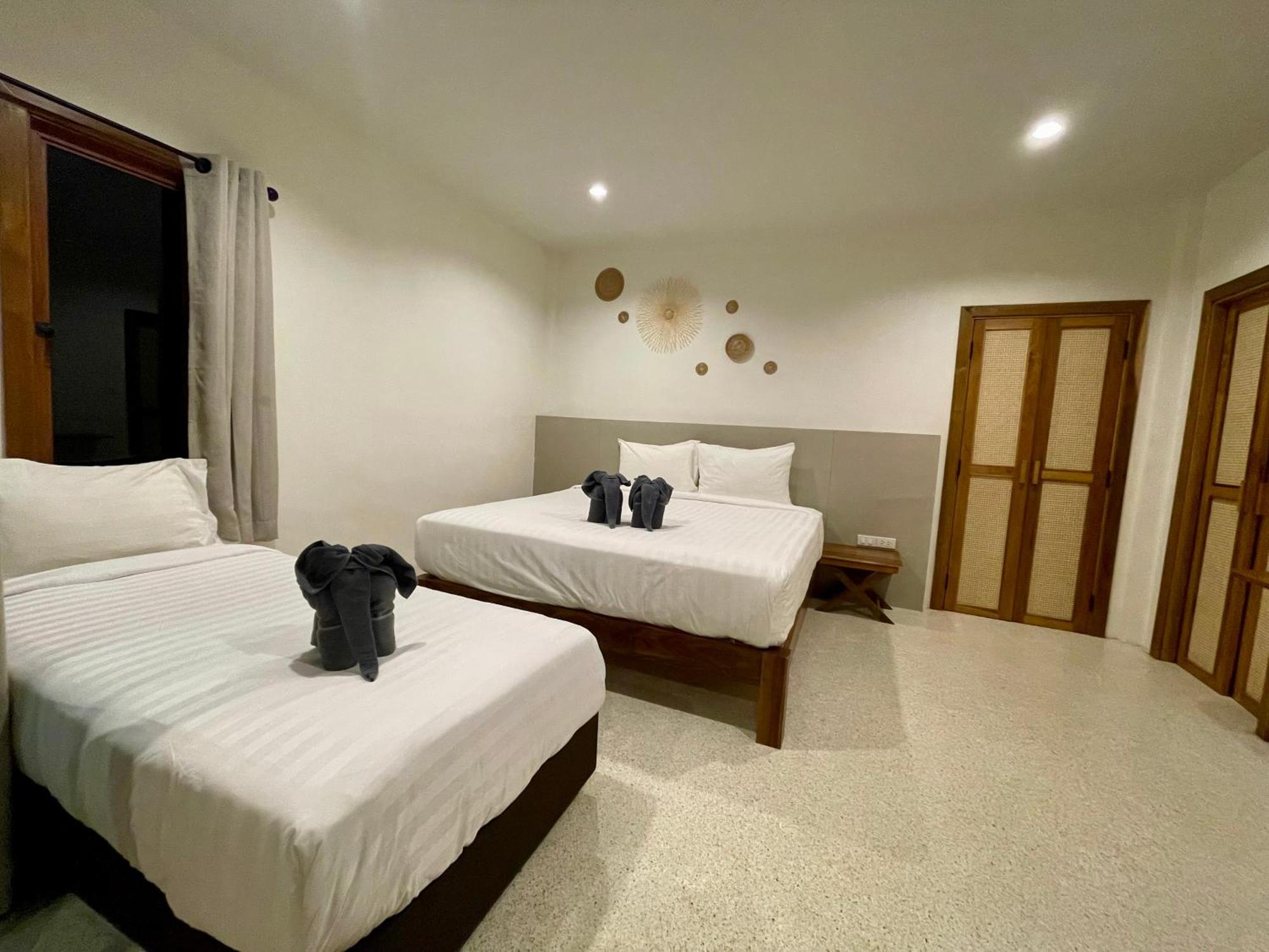 Sunny Cove Beach Resort Koh Phayam Ranong Buitenkant foto