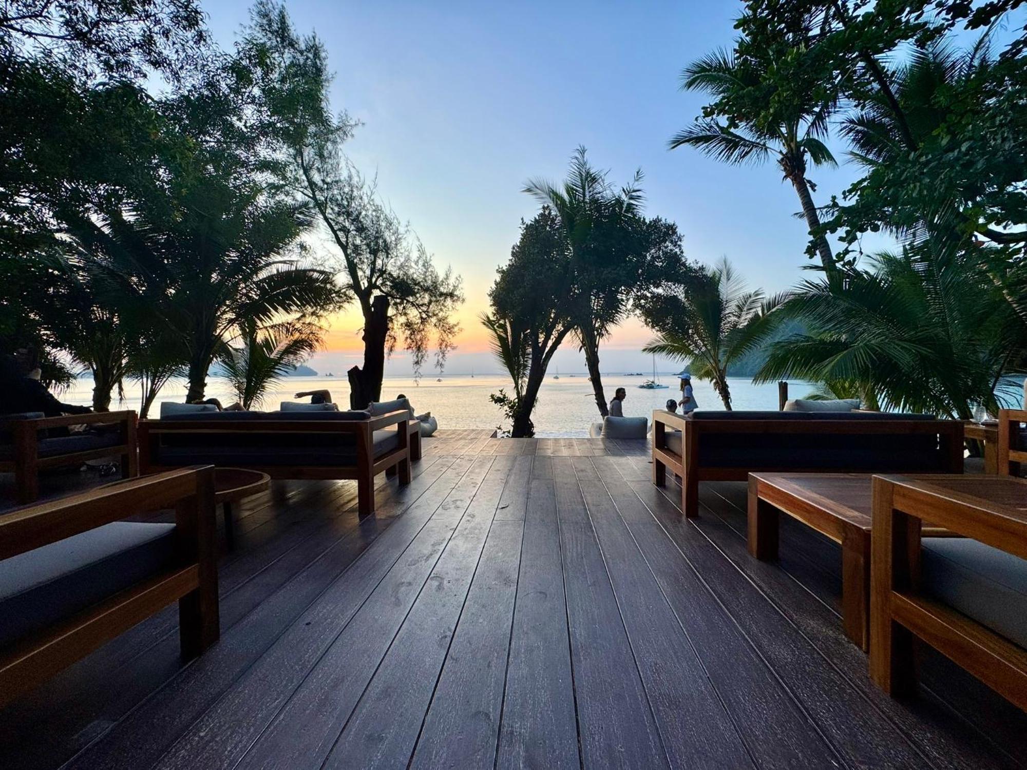 Sunny Cove Beach Resort Koh Phayam Ranong Buitenkant foto