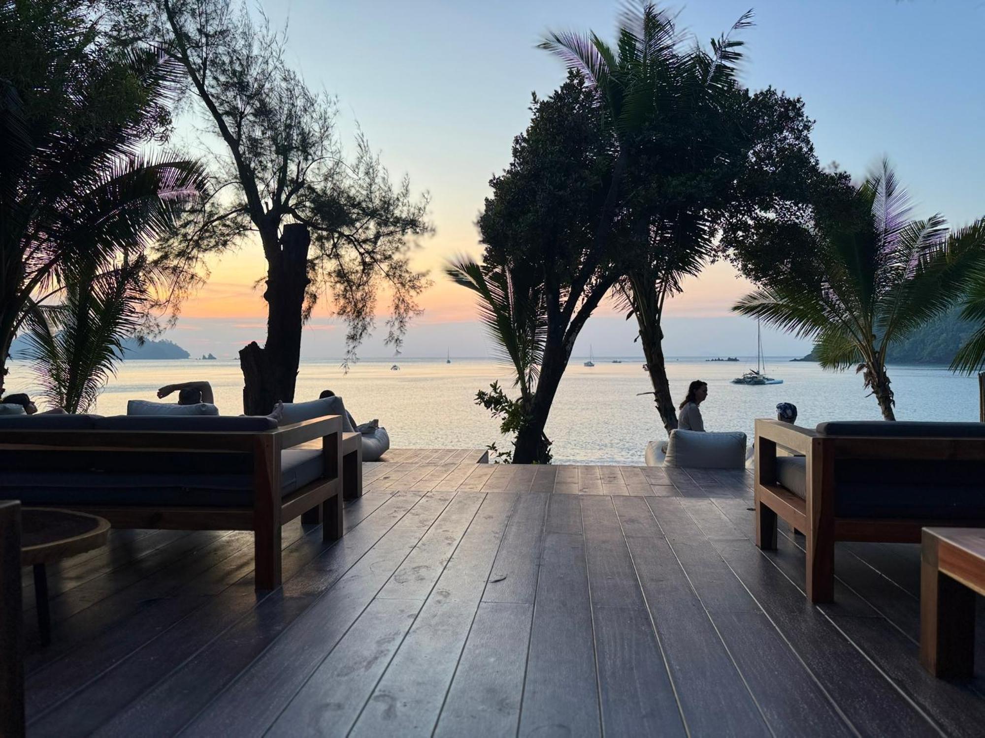 Sunny Cove Beach Resort Koh Phayam Ranong Buitenkant foto